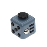 Cubo dice USB con luci LED e suoni, perfetto come decorazione scientifica o gadget divertente, ideale per appassionati di tecnologia e giochi.
