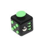 Oggetto scientifico decorativo, ideale per appassionati di enigmistica e giochi di strategia.