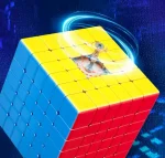 Cubetto scientifico con vite in movimento, oggetto decorativo e educativo per appassionati di scienza e tecnologia, ideale come decorazione originale e stimolante.
