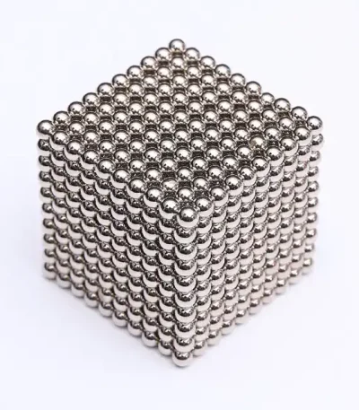 Cubo di palline di metallo magnetiche 3D, decorazione scientifica moderna e innovativa, perfetta per esposizioni e decorazioni da scrivania.