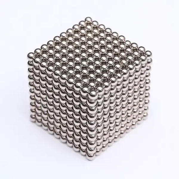Cubo di palline di metallo magnetiche 3D, decorazione scientifica moderna e innovativa, perfetta per esposizioni e decorazioni da scrivania.