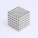 Blocchi di palline di acciaio magnetiche 3D, oggetti scientifici decorativi per esposizioni e decorazioni da scrivania.