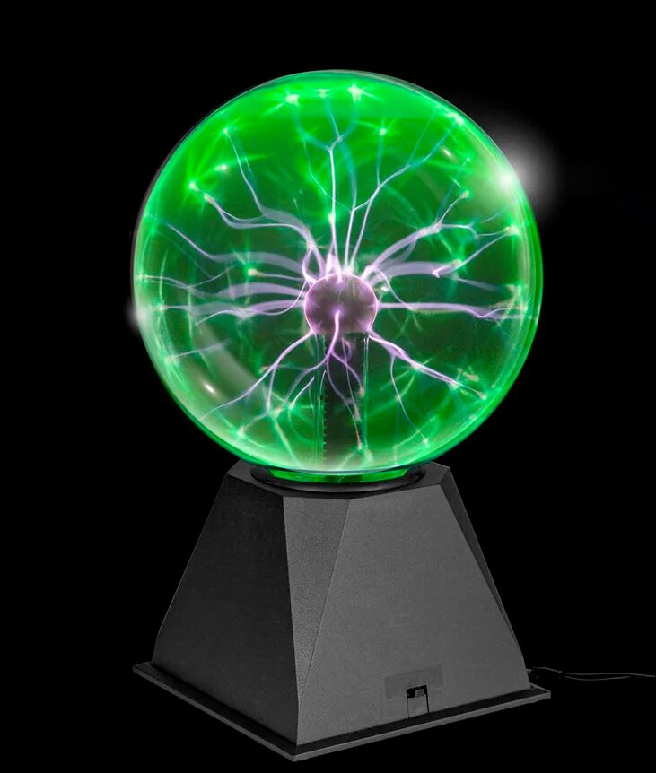 Palla di plasma luminosa con scariche elettriche visibili all’interno, ideale come decorazione scientifica e oggetto di studio per appassionati di fisica e tecnologia.