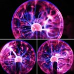 Vaso di Tesla con scariche elettriche viola e rosa, mostra un effetto di energia elettrica visibile e affascinante, ideale come decorazione scientifica o oggetto di interesse educativo.