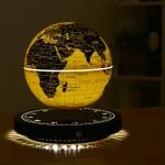 Mappamondo luminoso con base scientifica che mostra le principali regioni del mondo, illuminato in modo caldo e dettagliato, ideale come decorazione educativa o da studio.