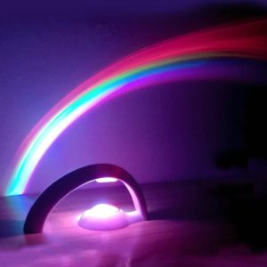 Arcobaleno luminoso con arco in metallo e luce LED, decorazione scientifica colorata e moderna per ambienti interni.