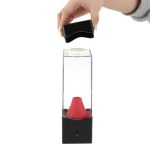 Dispositivo scientifico per la produzione di schiuma, con contenitore trasparente e accessorio superiore, ideale per attività educative e dimostrative.