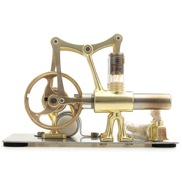 Modello di motore a vapore in stile steampunk con ingranaggi dorati, cilindro e dettagli metallici, perfetto come decorazione scientifica o oggetto da collezione.