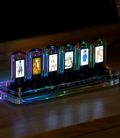 Nixie tubes decorative con immagini di personaggi e simboli scientifici, illuminati a LED colorati, perfetti per arredare ambienti con stile scientifico o vintage.