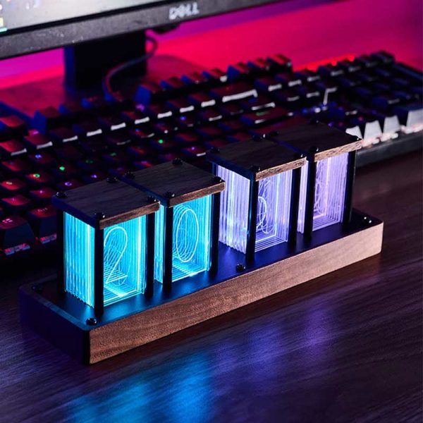 Orologio a LED con numeri 3D, decorazione scientifica moderna, perfetto per appassionati di tecnologia e scienza, con luci blu e design innovativo.