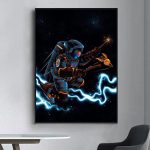Astronauta futuristico in tuta spaziale con tecnologia avanzata, che naviga nello spazio tra stelle e energia luminosa, con un'illustrazione digitale dettagliata e vibrante.