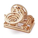 Modello di molla e ingranaggi in legno, perfetto come decorazione scientifica o giocattolo educativo, realizzato con materiali naturali e dettagli precisi.