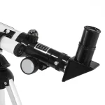 Telescopio astronomico con ottica di alta qualità e montatura stabile, ideale per osservazioni astronomiche e studi scientifici. Perfetto per appassionati e professionisti.