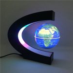 Modello 3D della Terra con illuminazione LED, decorazione scientifica educativa e moderna, perfetta per appassionati di scienza e studenti.