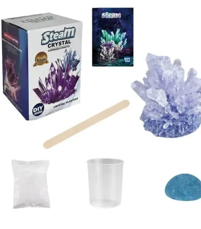 Cristallo di sale da cucina per decorazioni e esperimenti scientifici.