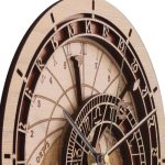 Orologio da parete con stile scientifico, dettagli eleganti e numeri romani, perfetto come decorazione per ambienti studiati e moderni.