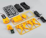 Componenti robotici in plastica e elettronica per progetti educativi.