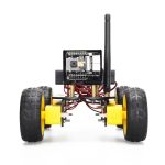 Robot autonomo con sensore, antenna e componenti elettronici, progetto scientifico educativo per studenti e appassionati di tecnologia.