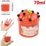 Contenitore di gelatina alla fragola con decorazioni colorate e dettagli realistici, ideale come oggetto decorativo o giocattolo scientifico.