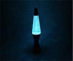 Lampada lava luminosa blu con effetto scintillante, ideale come decorazione scientifica e oggetto di design. Perfetta per ambienti moderni e studi scientifici.