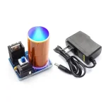 Generatore di scariche elettriche con cilindro di vetro e alimentatore, ideale per esperimenti scientifici e decorazioni luminose.