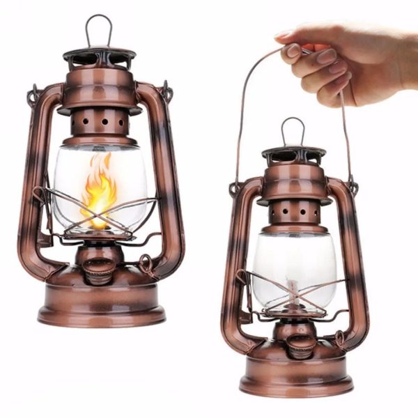 Lanterna a LED in stile vintage con fiamma simulata, perfetta come decorazione scientifica o oggetto da collezione.