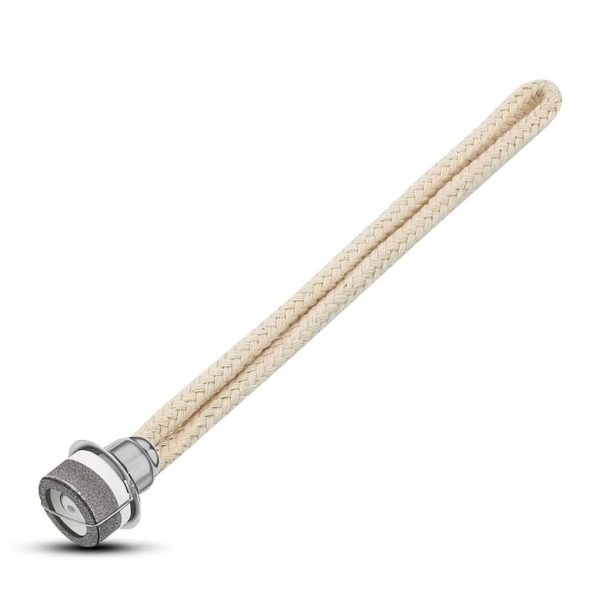 Una prolunga flessibile per rubinetto con attacco in metallo, ideale per uso domestico e professionale. Design pratico e resistente, perfetta per estendere la portata dell'acqua.