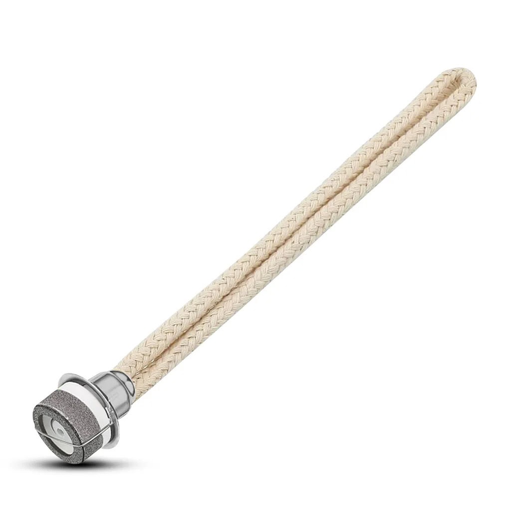 lampada-ad-olio-con-stoppino-1 Una prolunga flessibile per rubinetto con attacco in metallo, ideale per uso domestico e professionale. Design pratico e resistente, perfetta per estendere la portata dell'acqua.