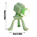 Luminoso oggetto scientifico su supporto tripode, perfetto come decorazione educativa o da collezione, con luce integrata e design in stile scientifico.