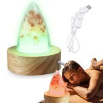 Lampada a lava decorativa in legno e silicone con luce LED colorata, perfetta come oggetto scientifico e decorativo per ambienti moderni e studi.