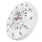 Orologio decorativo con disegni di formule e strumenti scientifici, perfetto per appassionati di fisica e scienza, ideale come complemento d'arredo per studi e laboratori.