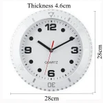 Orologio da parete con movimento al quarzo, quadrante bianco e numeri neri, ideale per ambienti scientifici o decorativi. Diametro di 28 cm e spessore di 4,6 cm, perfetto per uffici, laboratori o stud.