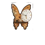 Orologio decorativo a forma di farfalla con design originale, combinazione di elementi naturali e moderni, perfetto come oggetto di decorazione scientifica e per la casa.