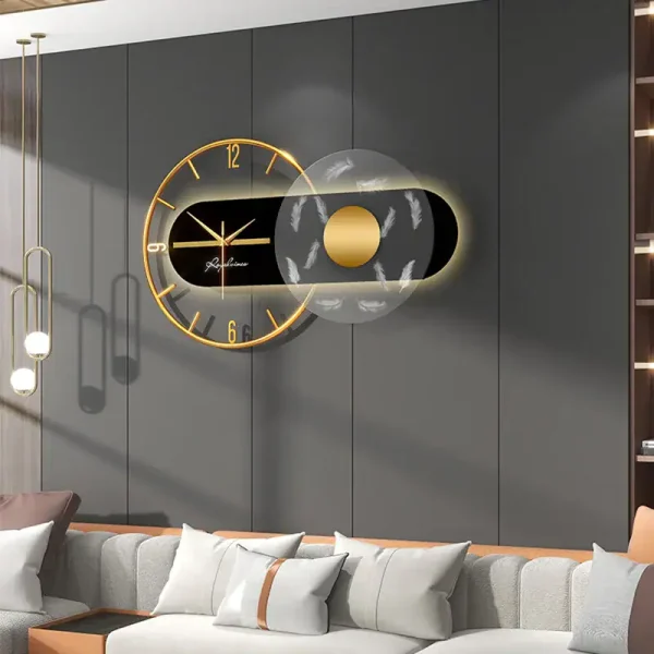 Orologio decorativo con design scientifico e elementi astratti, perfetto per ambienti moderni e studi.