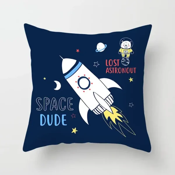 Cuscino decorativo con design spaziale e astronauta smarrito.