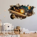 Decorazione murale con scena spaziale, pianeti e stelle, che crea un effetto di profondità e avventura sulla parete di una stanza per bambini.