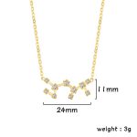 Collana con pendente a forma di costellazione zodiacale in oro e zirconi, misura 24mm x 11mm, peso 3g, perfetta come gioiello decorativo e simbolico.