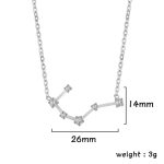 Collana decorativa con stelle e pianeti in argento, diametro di 26mm e altezza di 14mm, peso di 3g, perfetta come accessorio scientifico elegante e originale.