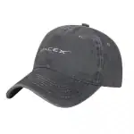 Cappellino SpaceX in cotone con logo bianco, vista frontale e dettaglio delle cuciture.