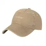 Cappellino beige con logo SpaceX ricamato, vista frontale e angolata, tessuto morbido e visiera curva.