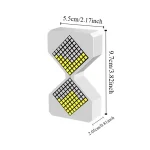 Pendente decorativo a forma di doppio quadrato con griglie gialle e nere, ideale come decorazione scientifica o oggetto di design. Dimensioni compatte e stile moderno.