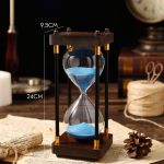 Orologio a sabbia decorativo vintage con struttura in legno e vetro, ideale come oggetto di decorazione scientifica e da scrivania, misura 24x9,5 cm.