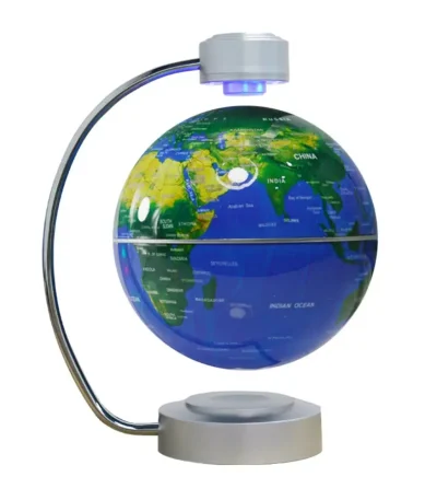 Mappamondo scientifico illuminato con base e braccio metallico, rappresenta la Terra con dettagli geografici e luci LED per un effetto educativo e decorativo.