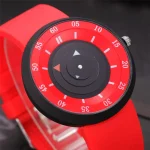 Orologio da laboratorio con quadrante rosso e lancette nere, ideale come decorazione scientifica o oggetto da collezione per appassionati di scienza.