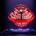 Palla volante in plastica rossa con design geometrico, progettata per il gioco e la decorazione, ispirata allo stile scientifico e ludico.