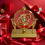 Modello atomico decorativo dorato, perfetto come oggetto scientifico e decorativo, ideale per appassionati di scienza e collezionisti, con dettagli eleganti e design moderno.