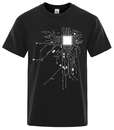 T-shirt con design di microchip e circuiti elettronici, perfetta per appassionati di tecnologia e scienza.