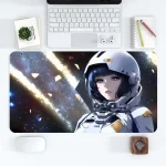 Tappetino per mouse con immagine di astronauta e spazio.