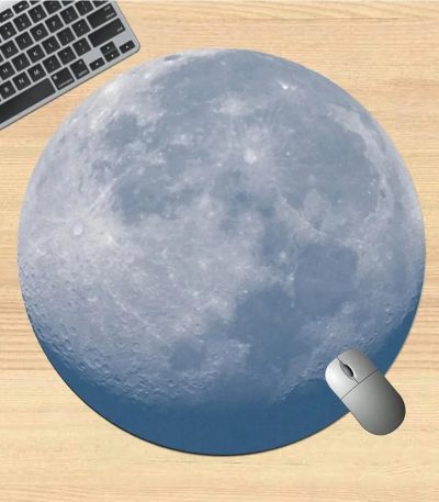 Tavola rotonda decorativa a forma di luna, perfetta come oggetto scientifico o decorativo per appassionati di astronomia e scienza.