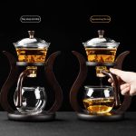 Set di teiere scientifiche decorative con infusore di tè, perfette come oggetti da collezione o decorazioni originali per gli appassionati di scienza e design.